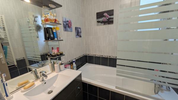 Appartement 4 pièces à vendre Rochefort - 17300 / Réf: 3338