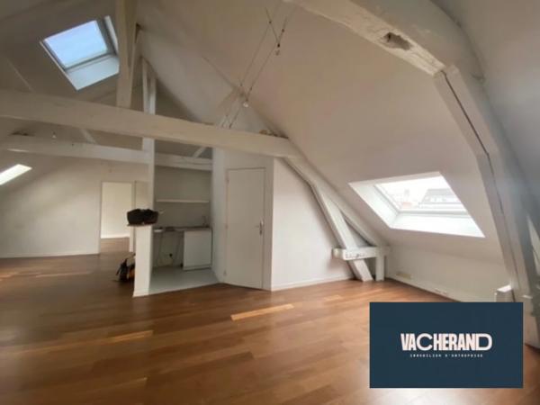 Bureaux rénovés 118m²
