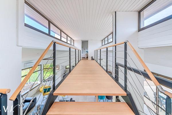 BELLE MAISON D'ARCHITECTE- LASTRENE