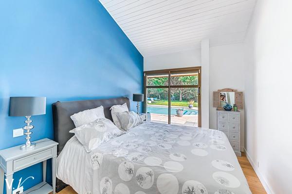 BELLE MAISON D'ARCHITECTE- LASTRENE