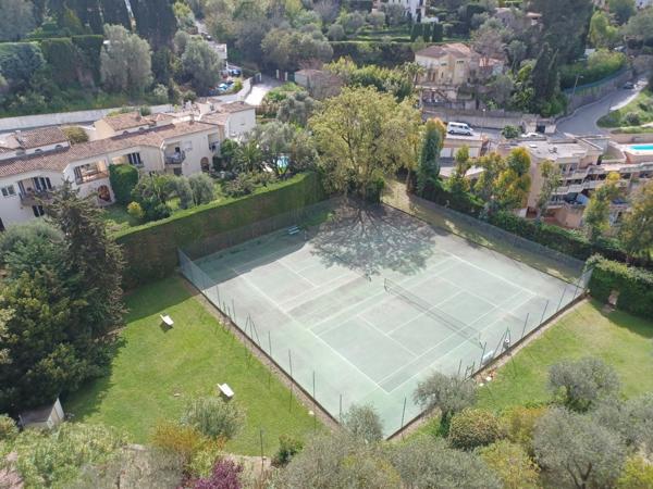 Le Cannet – 83m2 - Résidence de standing avec piscine, vue mer et parc