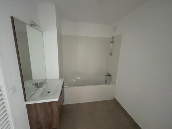 Location Appartement 3 pièces 78.3 m² - Nice 06200
