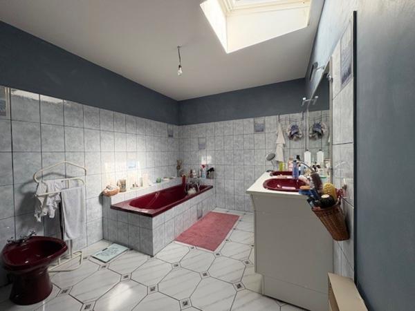 Maison 5 pièce(s) 3 chambre(s) 110 m²