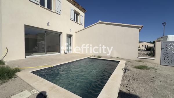 Maison
         4 pièces
        - 95 m² 350 000 € *