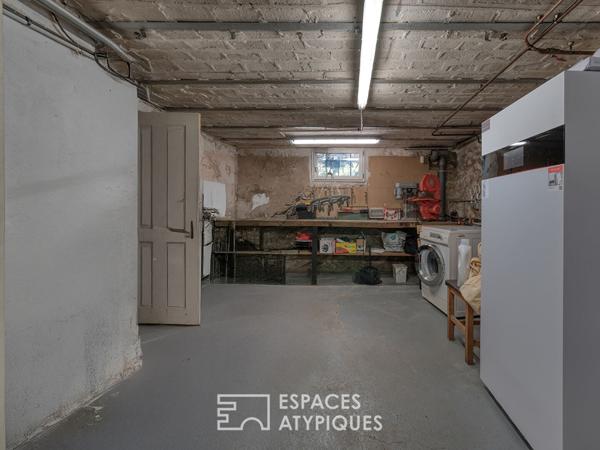 Maison de charme avec belle pièce de vie, piscine et triple garage