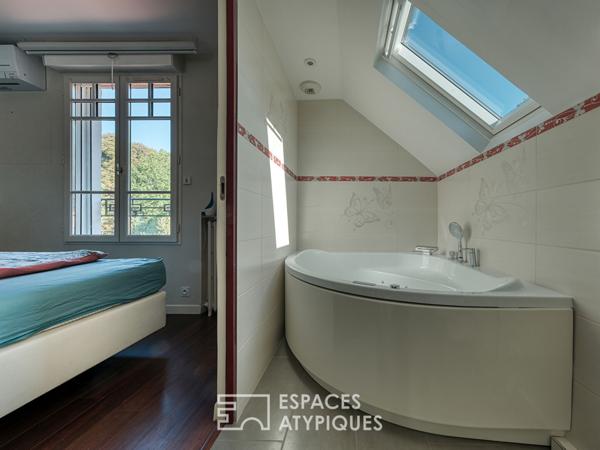 Maison de charme avec belle pièce de vie, piscine et triple garage