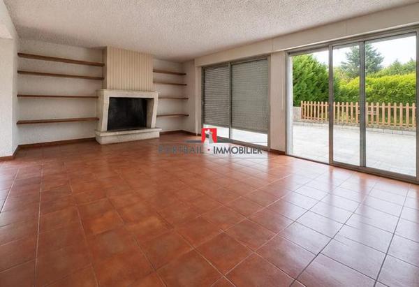 Maison à louer, 5 pièces - LUGON ET L ILE DU CARNEY 33240