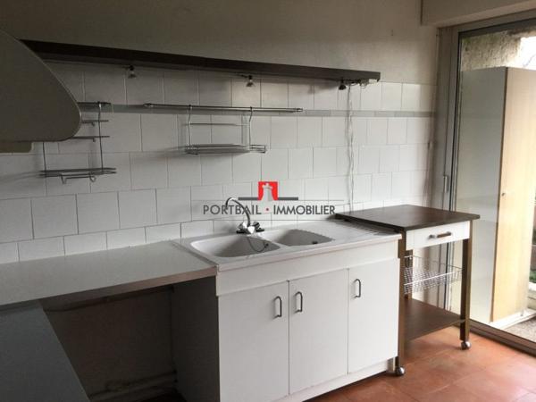 Maison à louer, 5 pièces - LUGON ET L ILE DU CARNEY 33240