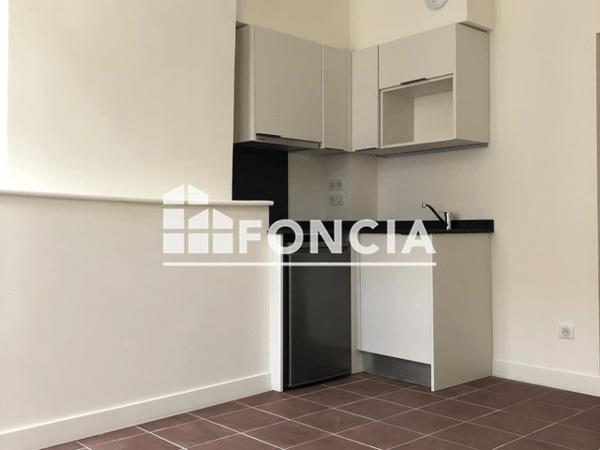 Location Studio 28.43 m² - 22-24 RUE DES ANGLAISES Cambrai 59400