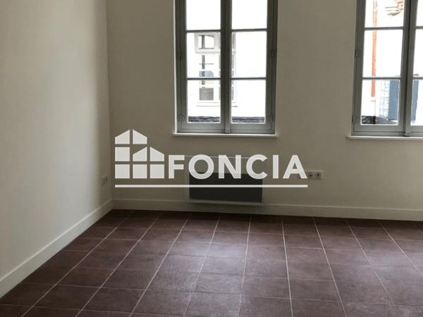 Location Studio 28.43 m² - 22-24 RUE DES ANGLAISES Cambrai 59400