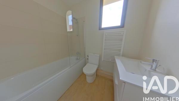 Maison à vendre 8 pièces 148 m² Savigny-le-Temple