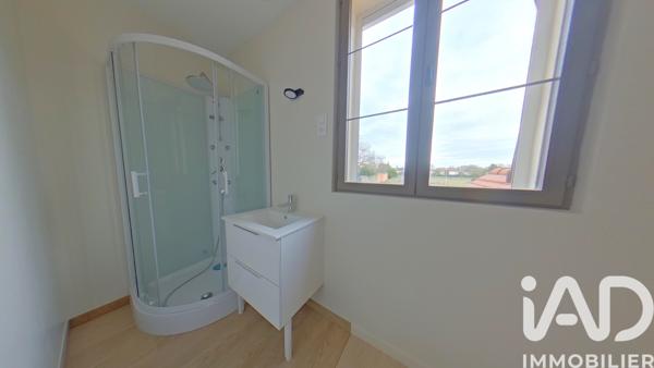 Maison à vendre 8 pièces 148 m² Savigny-le-Temple