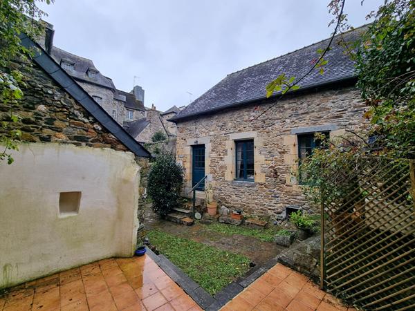 LANDERNEAU - en plein centre - Maison de 2 pièces de 48m² idéale premier achat