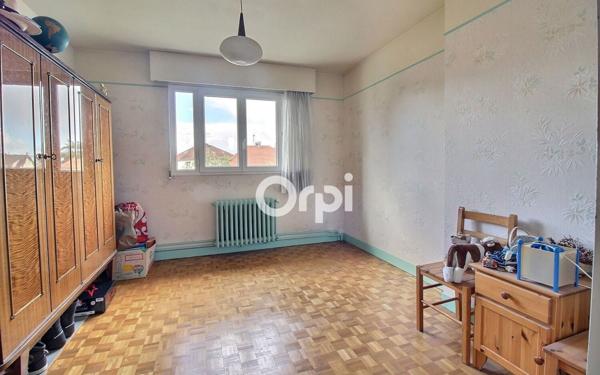 Maison à vendre    5 pièces • 95 m2 Viry-Châtillon