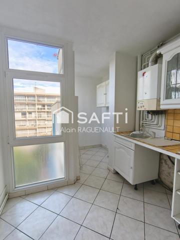 DERNIER ETAGE ( 4 eme )
