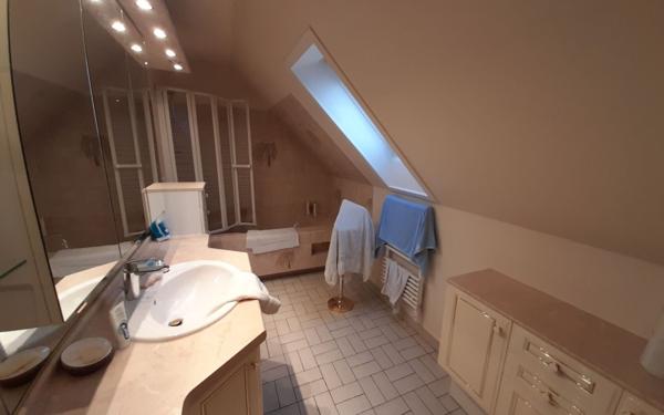 Maison à vendre    6 pièces •  Chevilly-Larue