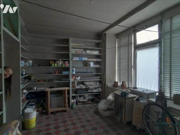 BEAU POTENTIEL MAISON DE BOURG A RESTAURER