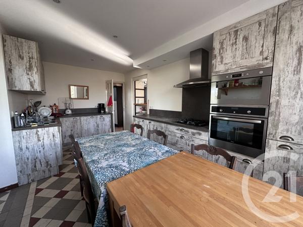 Maison à vendre  7 pièces - 200 m2 URT - 64