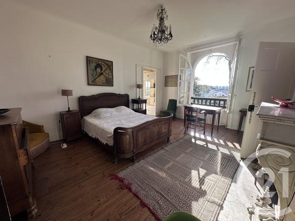 Maison à vendre  7 pièces - 200 m2 URT - 64