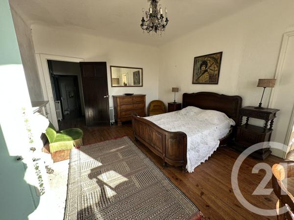 Maison à vendre  7 pièces - 200 m2 URT - 64