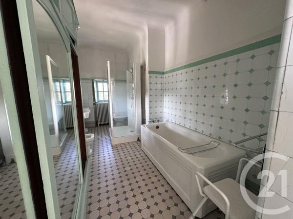 Maison à vendre  7 pièces - 200 m2 URT - 64