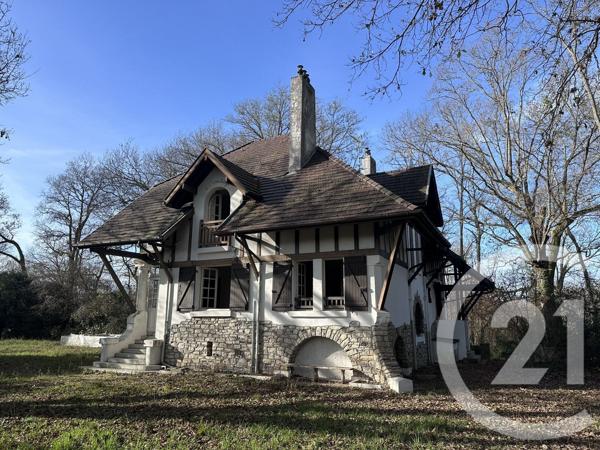 Maison à vendre  7 pièces - 200 m2 URT - 64