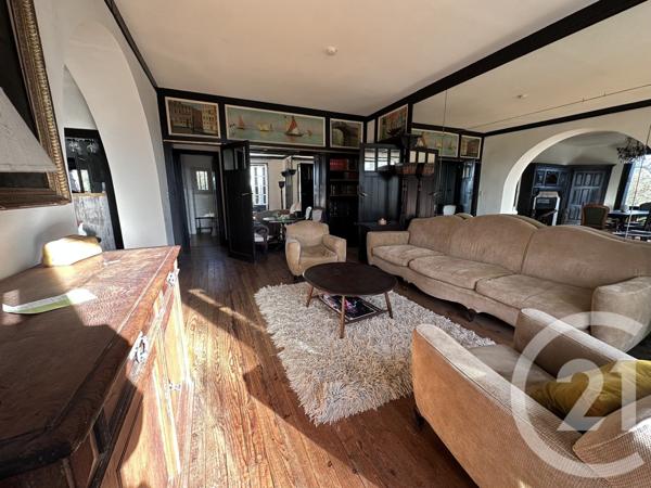 Maison à vendre  7 pièces - 200 m2 URT - 64