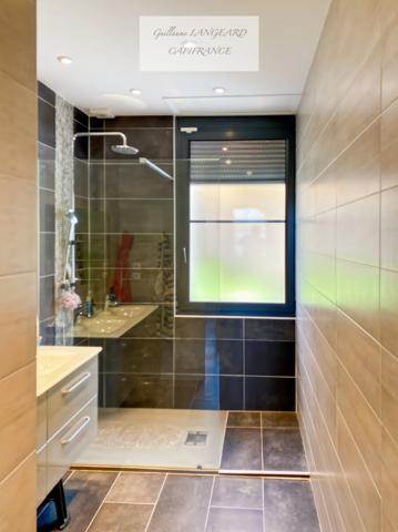 ARBENT ( 01100) - Maison de 173 m2 - 1112 m2 de terrain