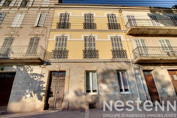 À VENDRE LES ARCS SUR ARGENS - IMMEUBLE DE RAPPORT - RENTABILITÉ IMMÉDIATE & FORT POTENTIEL