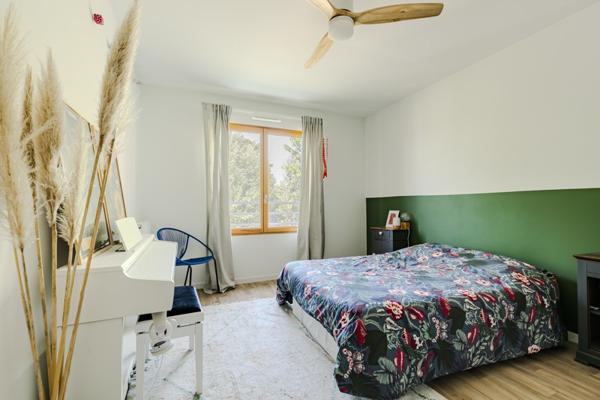 Appartement à vendre |                                       Floirac |                                        3 pièces  |  67 m²