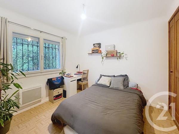 Maison à vendre  7 pièces - 193,85 m2 ST BRES - 34