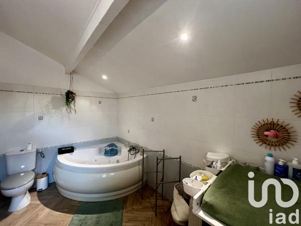 Maison à vendre 4 pièces 112 m² Semussac