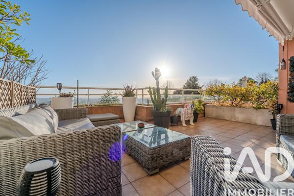 Appartement à vendre 4 pièces 76 m² Grasse