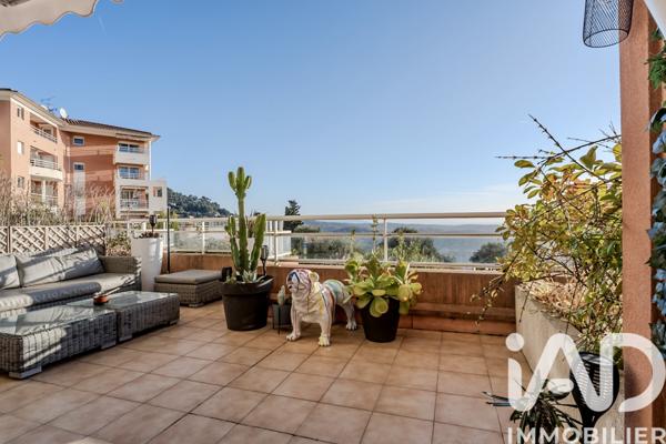 Appartement à vendre 4 pièces 76 m² Grasse