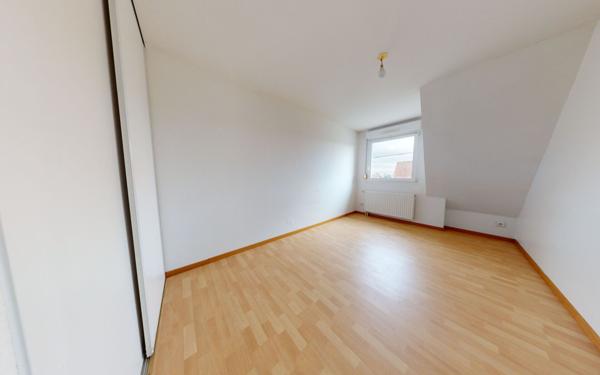 Appartement à louer    3 pièces • 70,64 m2 Hoerdt