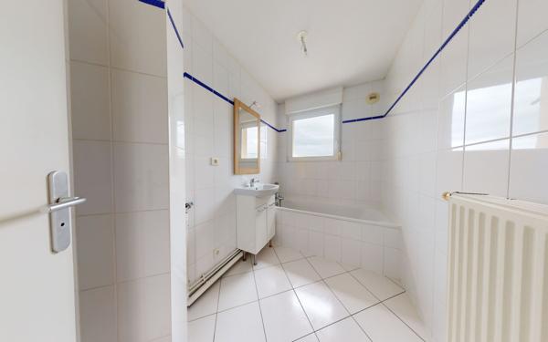 Appartement à louer    3 pièces • 70,64 m2 Hoerdt