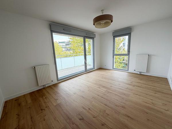 Appartement Cergy 3 pièce(s) 64.43 m2 €214 900 ** - Référence 5036