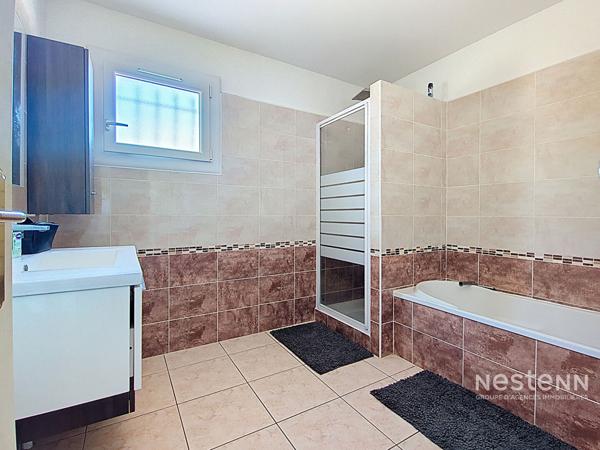 Maison a vendre a Montescot - 4 pieces avec piscine