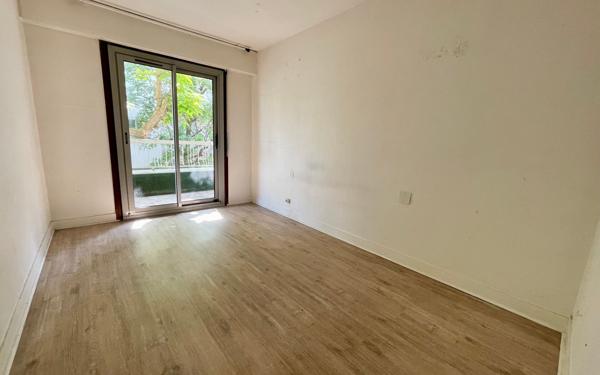 Appartement à vendre    2 pièces • 47,24 m2 La Varenne - Saint-Maur-des-Fossés