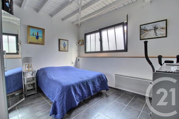 Maison à vendre  4 pièces - 119,69 m 2   PESSAC  - 33