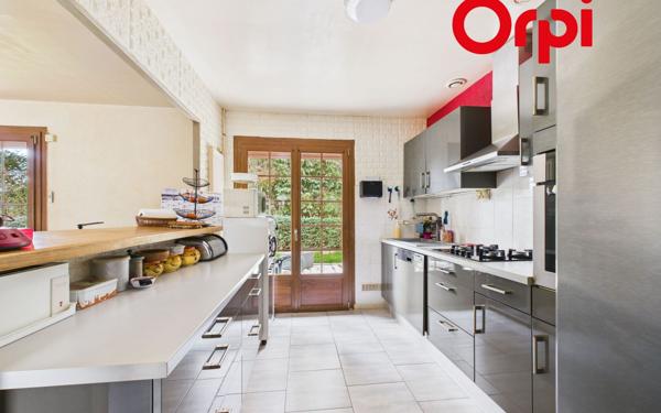 Maison à vendre    4 pièces •  Bernay