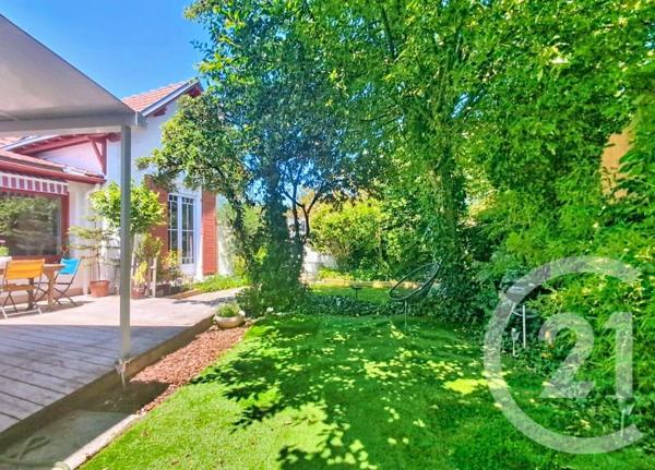 Maison à vendre  5 pièces - 110 m 2   ARCACHON  - 33
