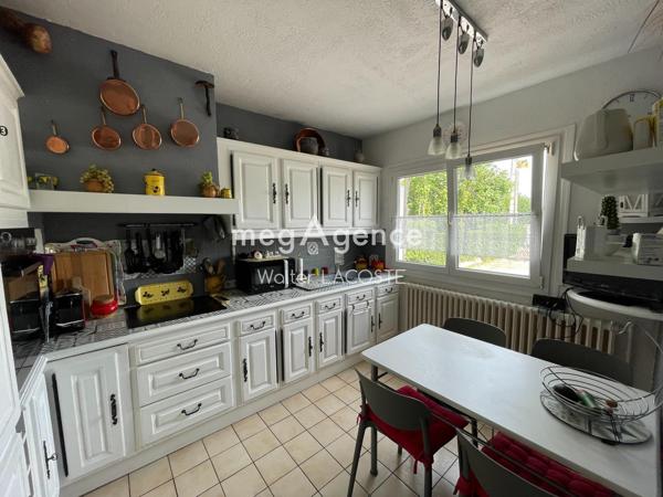 Maison à MAGNY-LES-HAMEAUX, 78114 - 5 pièces 139m²