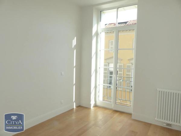 Appartement à vendre 4 pièces 102.53m² Mont-de-Marsan (40000)