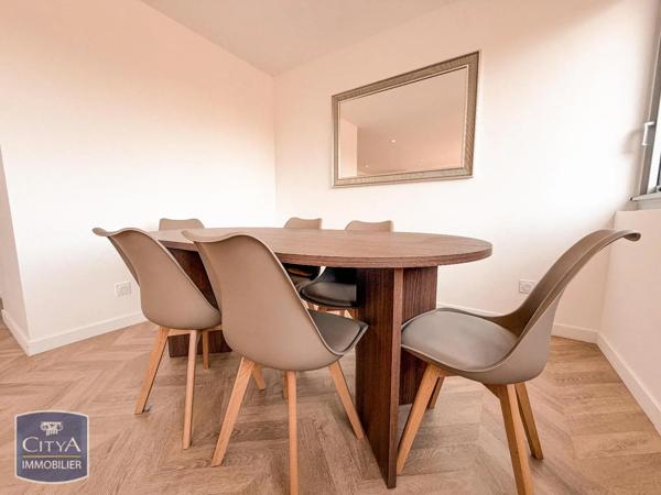 Appartement à louer 4 pièces 83.55m² Chamalières (63400)