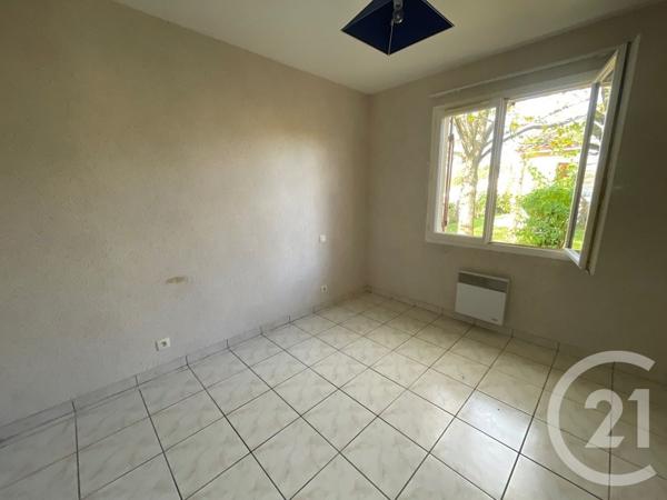 Maison à vendre  5 pièces - 78,27 m 2   ST SEURIN SUR L ISLE  - 33