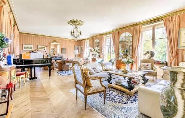 Manoir 12 pièces à vendre Chantilly - 60500 / Réf: 86044095Xxl