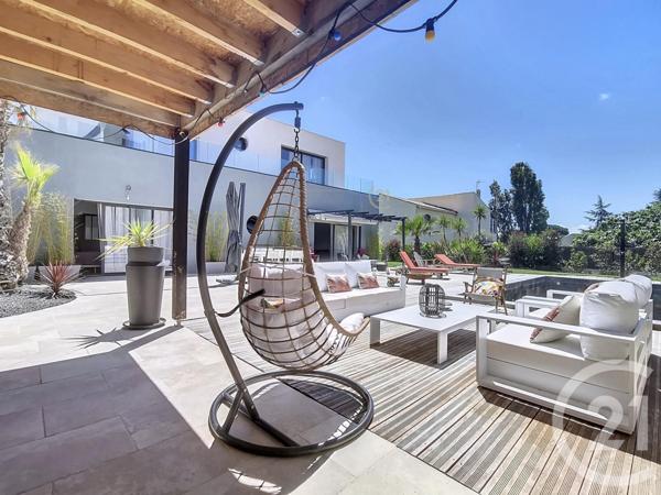 Maison à vendre  6 pièces - 234,11 m2 ST JEAN DE VEDAS - 34