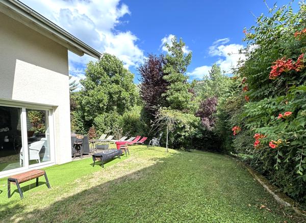 Maison 6 pièces - 203 m²