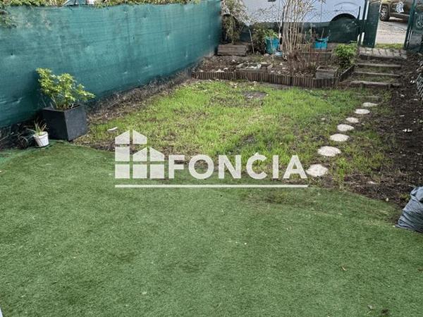 Location Appartement 4 pièces 84.4 m² - 19 RUE DE LA COTE Saint Priest En Jarez 42270